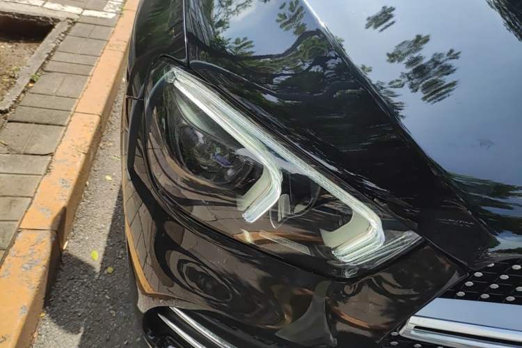 Used Mercedes-Benz GLE 2021 GLE 350 4MATIC Stylish Model Right Front Headlight