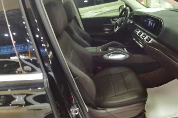 Used Mercedes-Benz GLE 2021 GLE 350 4MATIC Dynamic Edition Right Front Seat