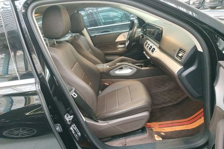 Used Mercedes-Benz GLE 2021 GLE 350 4MATIC Dynamic Edition Right Front Seat