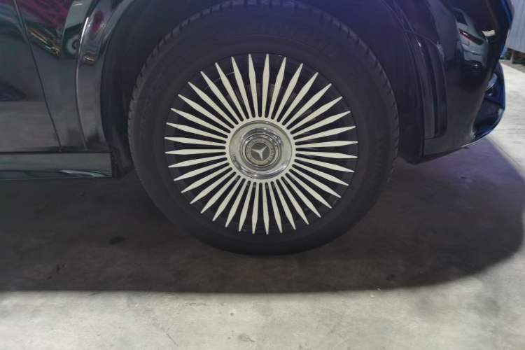 Used Mercedes-Benz GLE 2021 GLE 350 4MATIC Stylish Model Right Front Wheel Hub