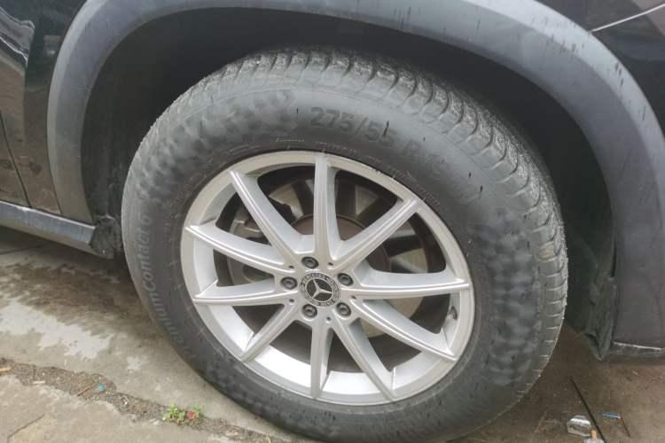 Used Mercedes-Benz GLE  Right Front Wheel Hub
