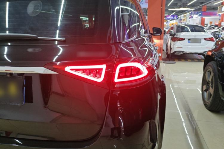 Used Mercedes-Benz GLE 2021 GLE 350 4MATIC Stylish Model Right Rear Taillight