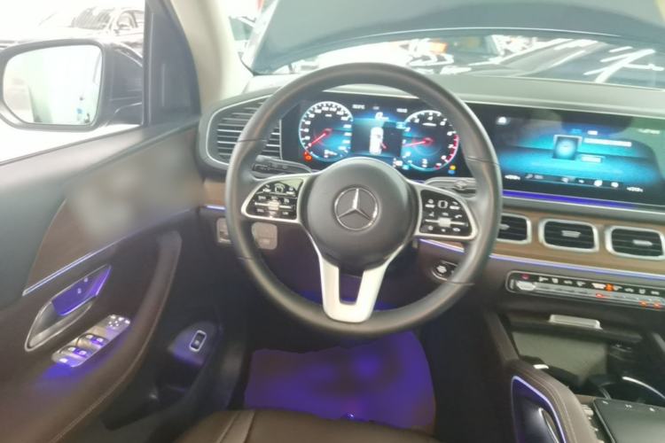 Used Mercedes-Benz GLE 2021 GLE 350 4MATIC Luxury Model Steering Wheel
