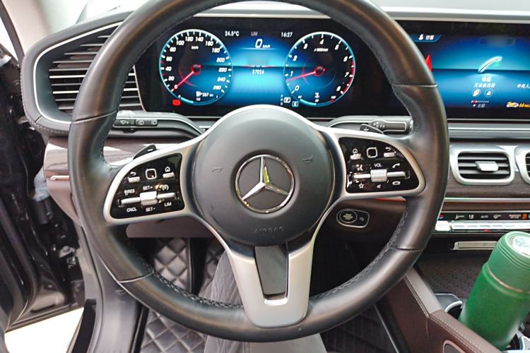 Used Mercedes-Benz GLE 2021 GLE 350 4MATIC Stylish Model Steering Wheel