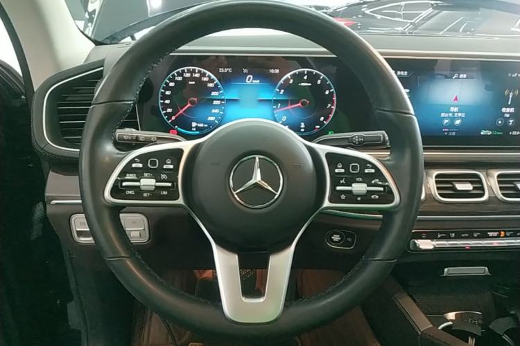 Used Mercedes-Benz GLE 2021 GLE 350 4MATIC Stylish Model Steering Wheel