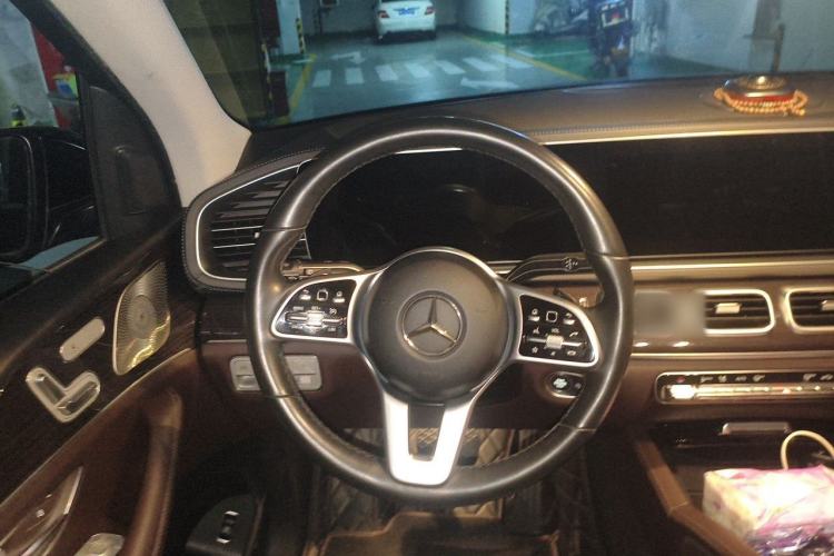 Used Mercedes-Benz GLE 2021 GLE 350 4MATIC Dynamic Edition Steering Wheel