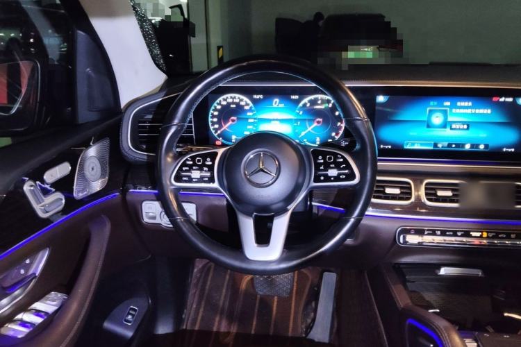 Used Mercedes-Benz GLE 2021 GLE 350 4MATIC Stylish Model Steering Wheel