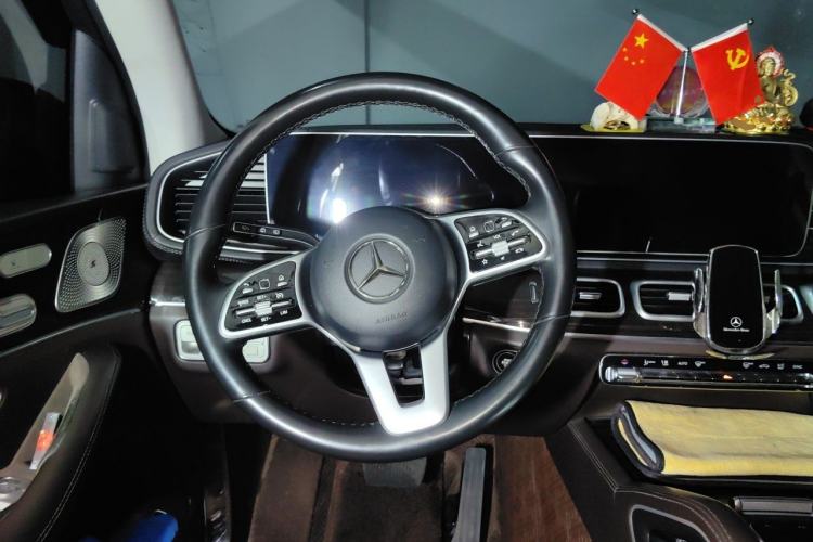Used Mercedes-Benz GLE 2021 GLE 350 4MATIC Stylish Model Steering Wheel