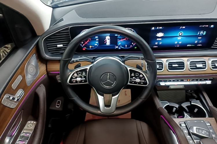 Used Mercedes-Benz GLE 2021 GLE 350 4MATIC Luxury Model Steering Wheel