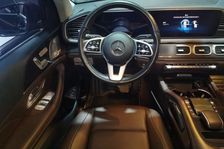Used Mercedes-Benz GLE 2021 GLE 350 4MATIC Stylish Model Steering Wheel