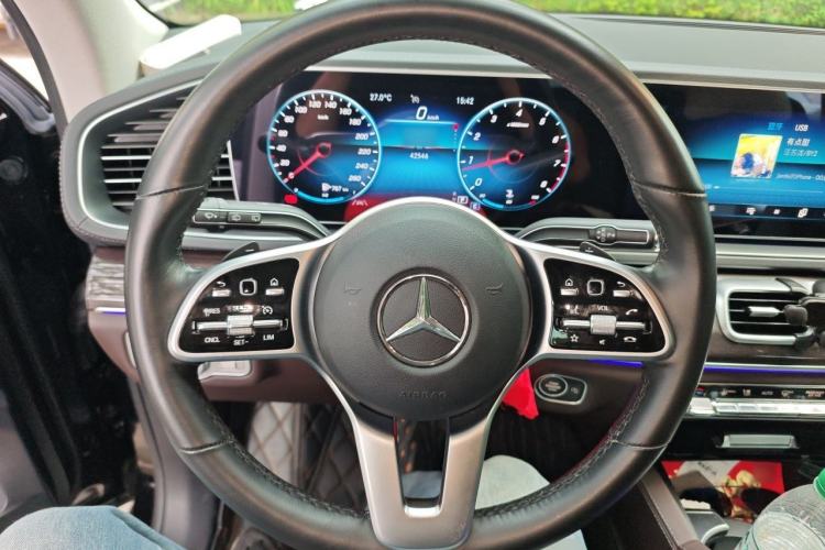 Used Mercedes-Benz GLE 2021 GLE 350 4MATIC Stylish Model Steering Wheel