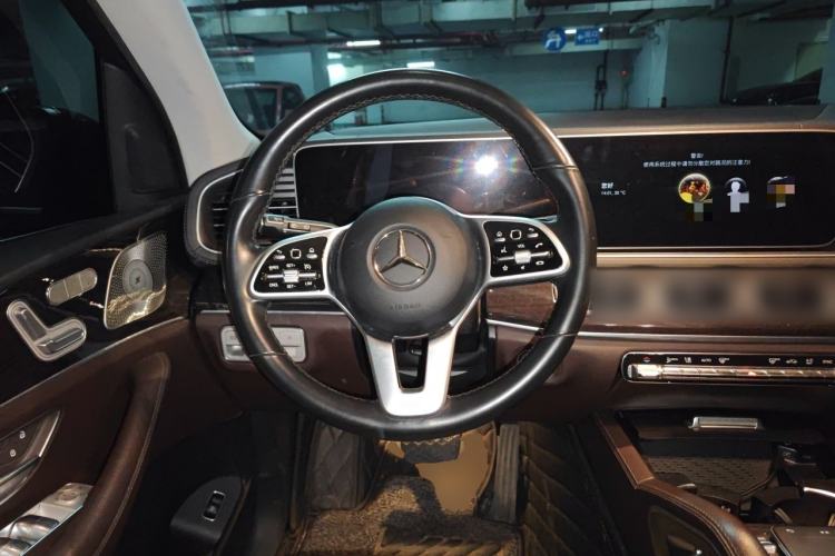 Used Mercedes-Benz GLE 2021 GLE 350 4MATIC Stylish Model Steering Wheel