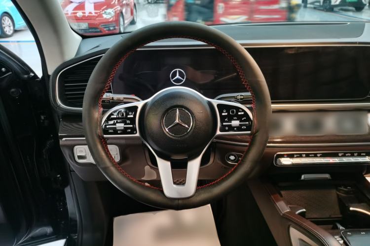 Used Mercedes-Benz GLE 2021 GLE 350 4MATIC Stylish Model Steering Wheel
