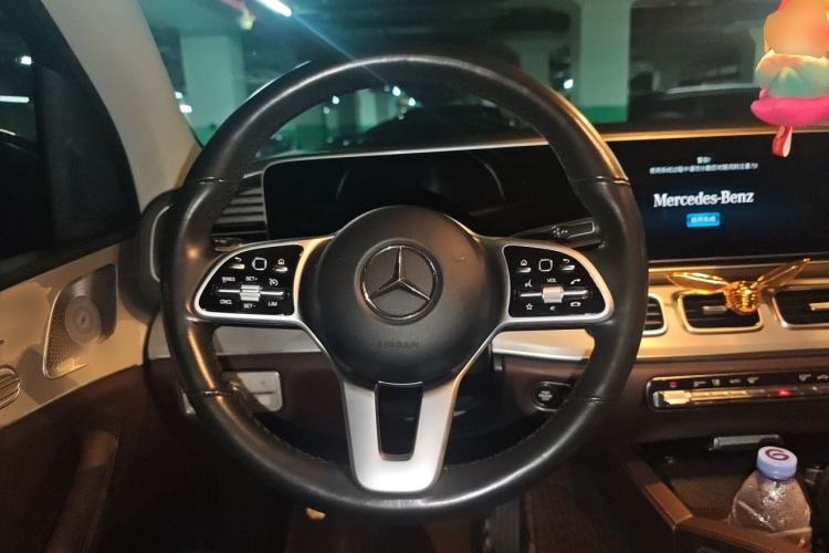 Used Mercedes-Benz GLE 2021 GLE 450 4MATIC Stylish Model Steering Wheel
