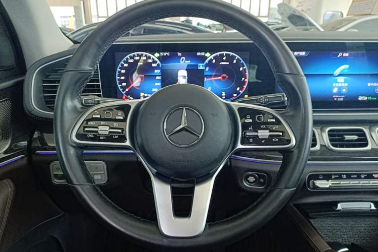 Used Mercedes-Benz GLE 2021 GLE 350 4MATIC Dynamic Edition Steering Wheel