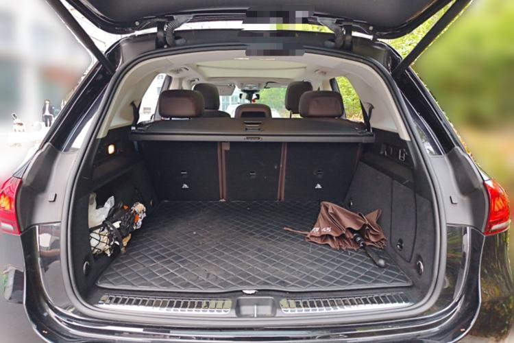 Used Mercedes-Benz GLE 2021 GLE 350 4MATIC Stylish Model Trunk