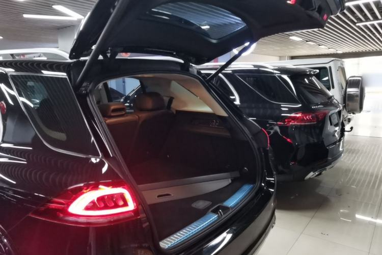 Used Mercedes-Benz GLE 2021 GLE 350 4MATIC Stylish Model Trunk