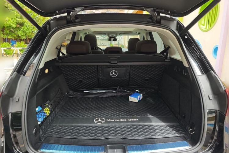 Used Mercedes-Benz GLE 2021 GLE 450 4MATIC Stylish Model Trunk