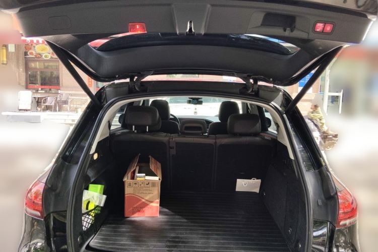Used Mercedes-Benz GLE 2021 GLE 350 4MATIC Stylish Model Trunk