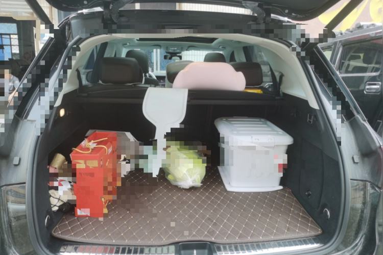 Used Mercedes-Benz GLE  Trunk