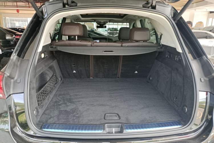 Used Mercedes-Benz GLE 2021 GLE 350 4MATIC Dynamic Edition Trunk