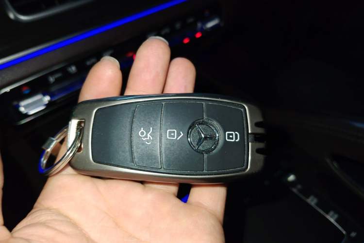 Used Mercedes-Benz GLE 2021 GLE 350 4MATIC Stylish Model Vehicle Key