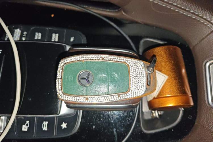 Used Mercedes-Benz GLE 2021 GLE 350 4MATIC Stylish Model Vehicle Key