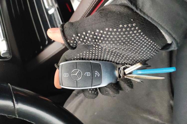 Used Mercedes-Benz GLE 2021 GLE 350 4MATIC Dynamic Edition Vehicle Key