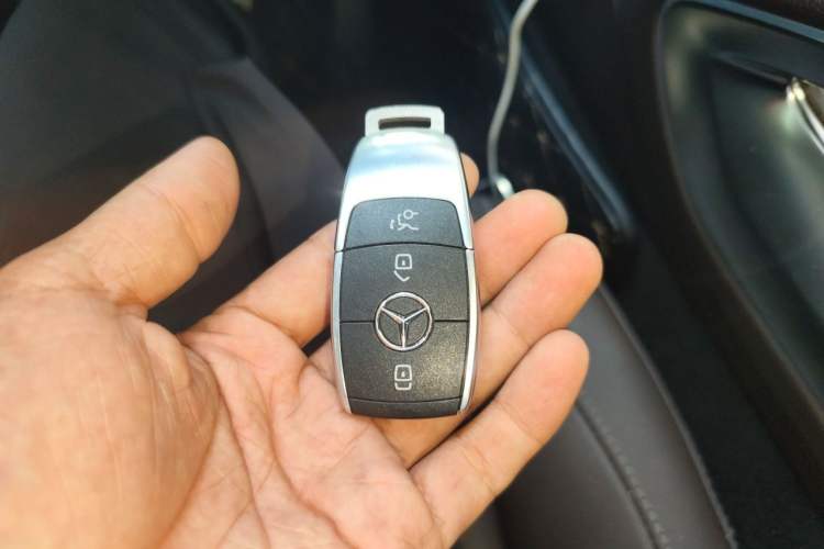 Used Mercedes-Benz GLE 2021 GLE 350 4MATIC Dynamic Edition Vehicle Key
