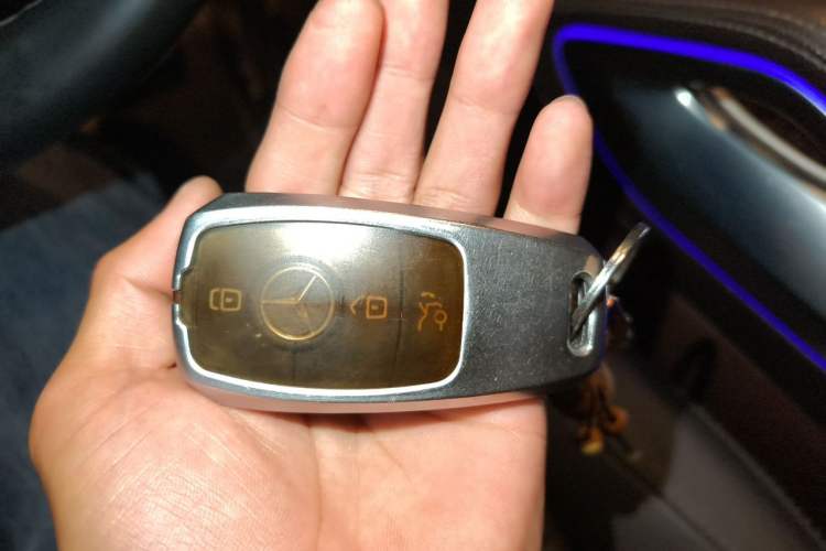 Used Mercedes-Benz GLE 2021 GLE 350 4MATIC Dynamic Edition Vehicle Key