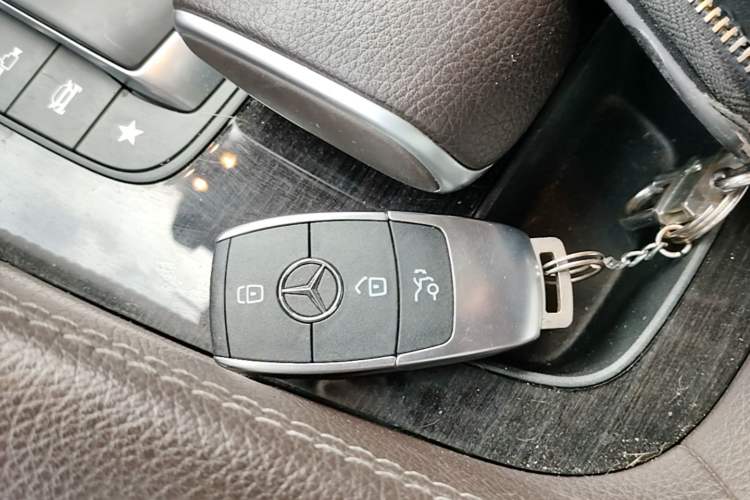 Used Mercedes-Benz GLE 2021 GLE 350 4MATIC Dynamic Edition Vehicle Key