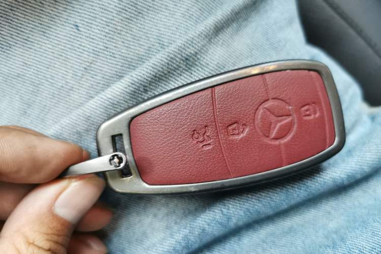 Used Mercedes-Benz GLE 2021 GLE 350 4MATIC Stylish Model Vehicle Key
