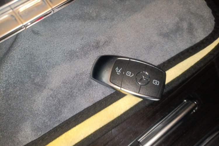 Used Mercedes-Benz GLE 2021 GLE 350 4MATIC Stylish Model Vehicle Key