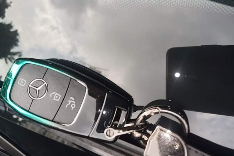 Used Mercedes-Benz GLE 2021 GLE 350 4MATIC Dynamic Edition Vehicle Key