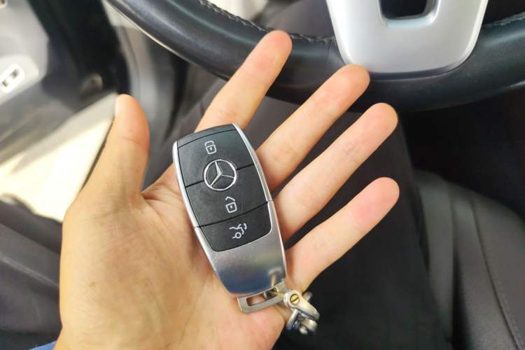 Used Mercedes-Benz GLE 2021 GLE 450 4MATIC Stylish Model Vehicle Key