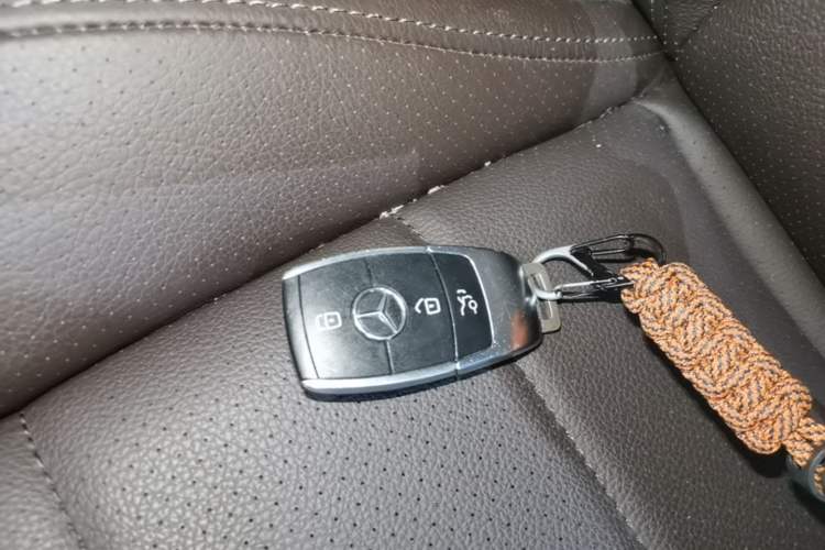 Used Mercedes-Benz GLE 2021 GLE 350 4MATIC Stylish Model Vehicle Key