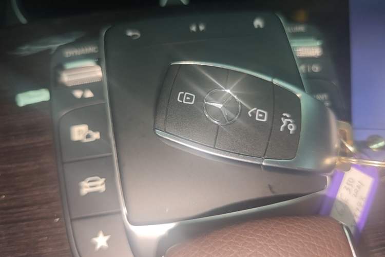 Used Mercedes-Benz GLE 2021 GLE 350 4MATIC Dynamic Edition Vehicle Key