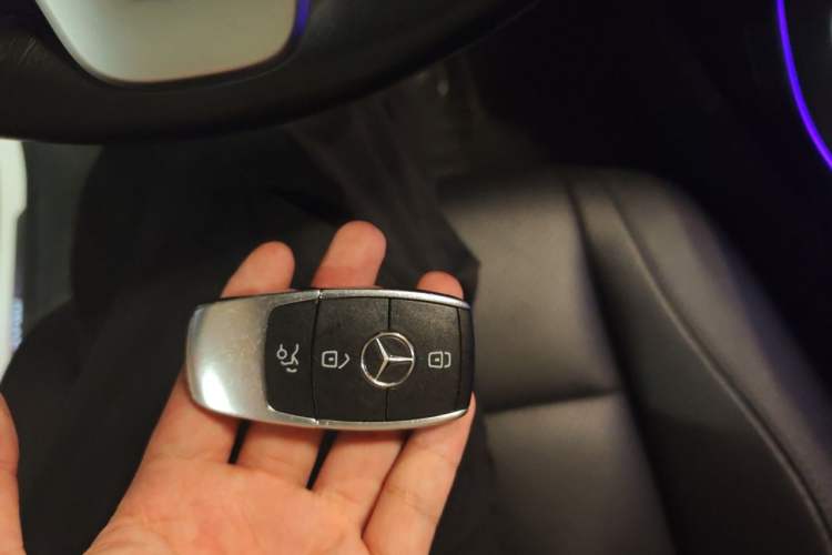Used Mercedes-Benz GLE 2021 GLE 350 4MATIC Dynamic Edition Vehicle Key