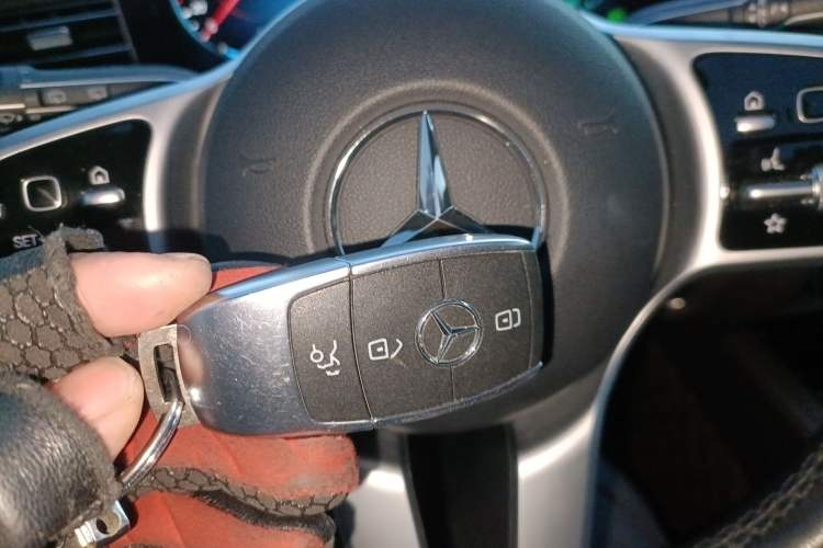 Used Mercedes-Benz GLE 2021 GLE 450 4MATIC AMG Line Vehicle Key