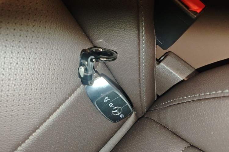 Used Mercedes-Benz GLE 2021 GLE 350 4MATIC Stylish Model Vehicle Key