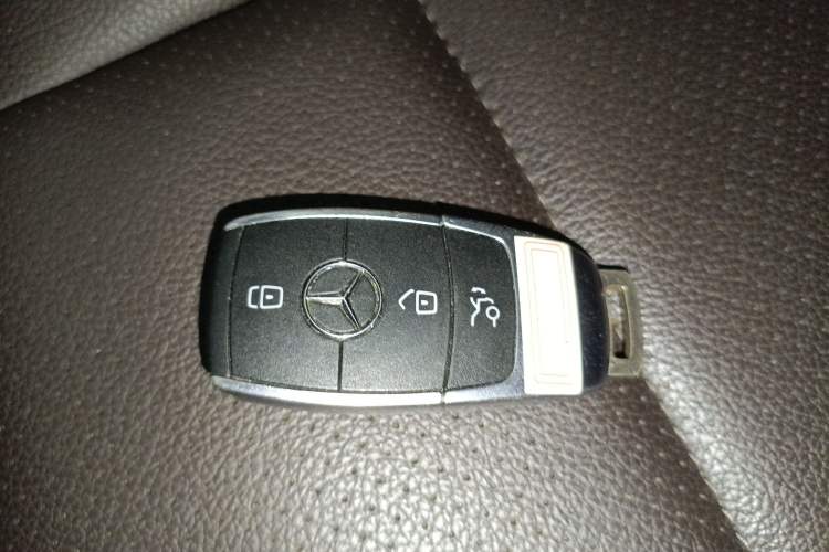 Used Mercedes-Benz GLE 2021 GLE 350 4MATIC Dynamic Edition Vehicle Key