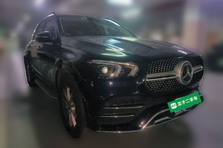 Used Mercedes-Benz GLE 2021 GLE 350 4MATIC Stylish Model Front Right 45 Deg