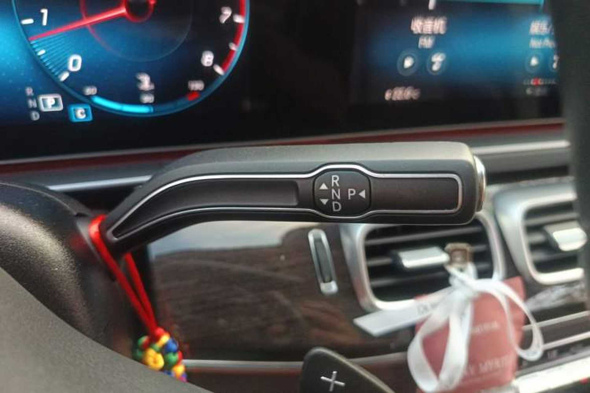 Used Mercedes-Benz GLE 2021 GLE 350 4MATIC Stylish Model Gear Lever