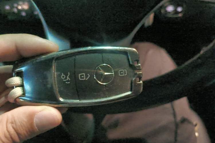 Used Mercedes-Benz GLE 2021 GLE 350 4MATIC Stylish Model Vehicle Key