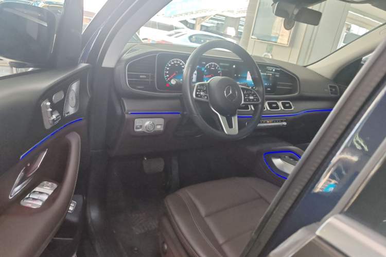 Used Mercedes-Benz GLE 2021 GLE 450 4MATIC Luxury Model Driver Seat