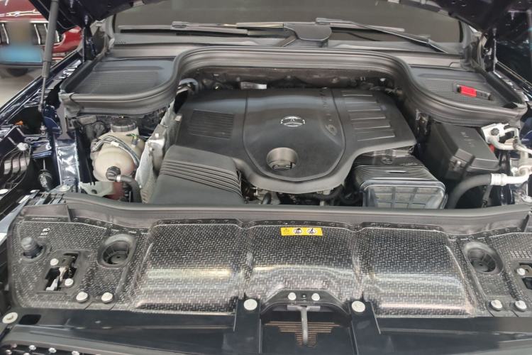 Used Mercedes-Benz GLE 2021 GLE 450 4MATIC Luxury Model Engine Bay
