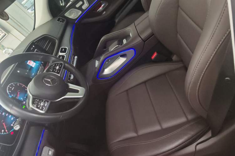 Used Mercedes-Benz GLE 2021 GLE 450 4MATIC Luxury Model Left Front Seat