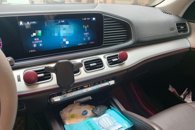Used Mercedes-Benz GLE 2021 GLE 450 4MATIC Stylish Model Audio And AC Panel
