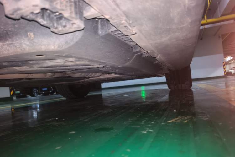 Used Mercedes-Benz GLE 2021 GLE 450 4MATIC Luxury Model Chassis Rear Right