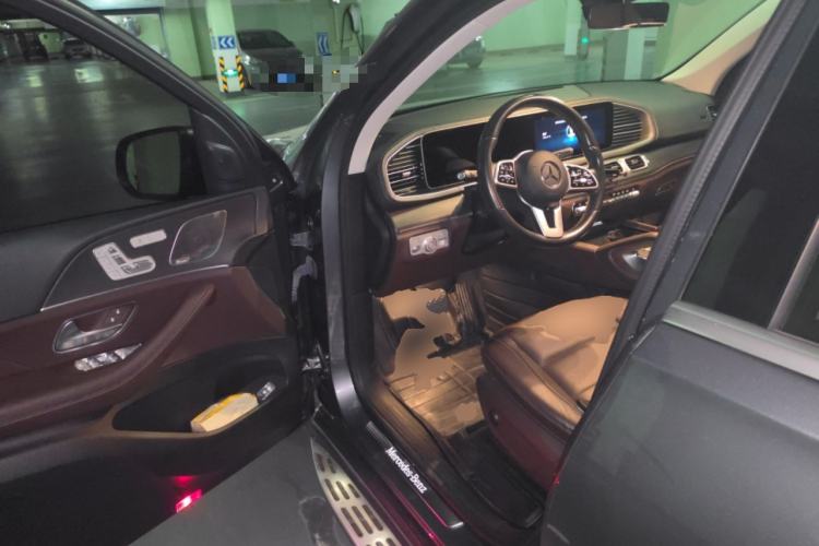 Used Mercedes-Benz GLE 2021 GLE 450 4MATIC Luxury Model Driver Seat